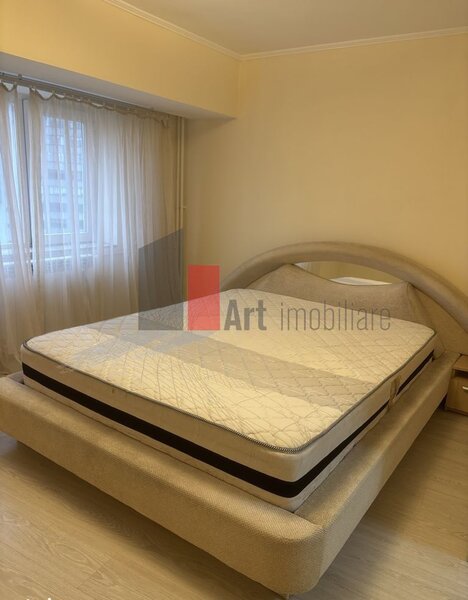 Unirii, F64, apartament cu 2 camere de inchiriat.